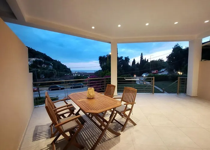 Phoenix Apartments Parga