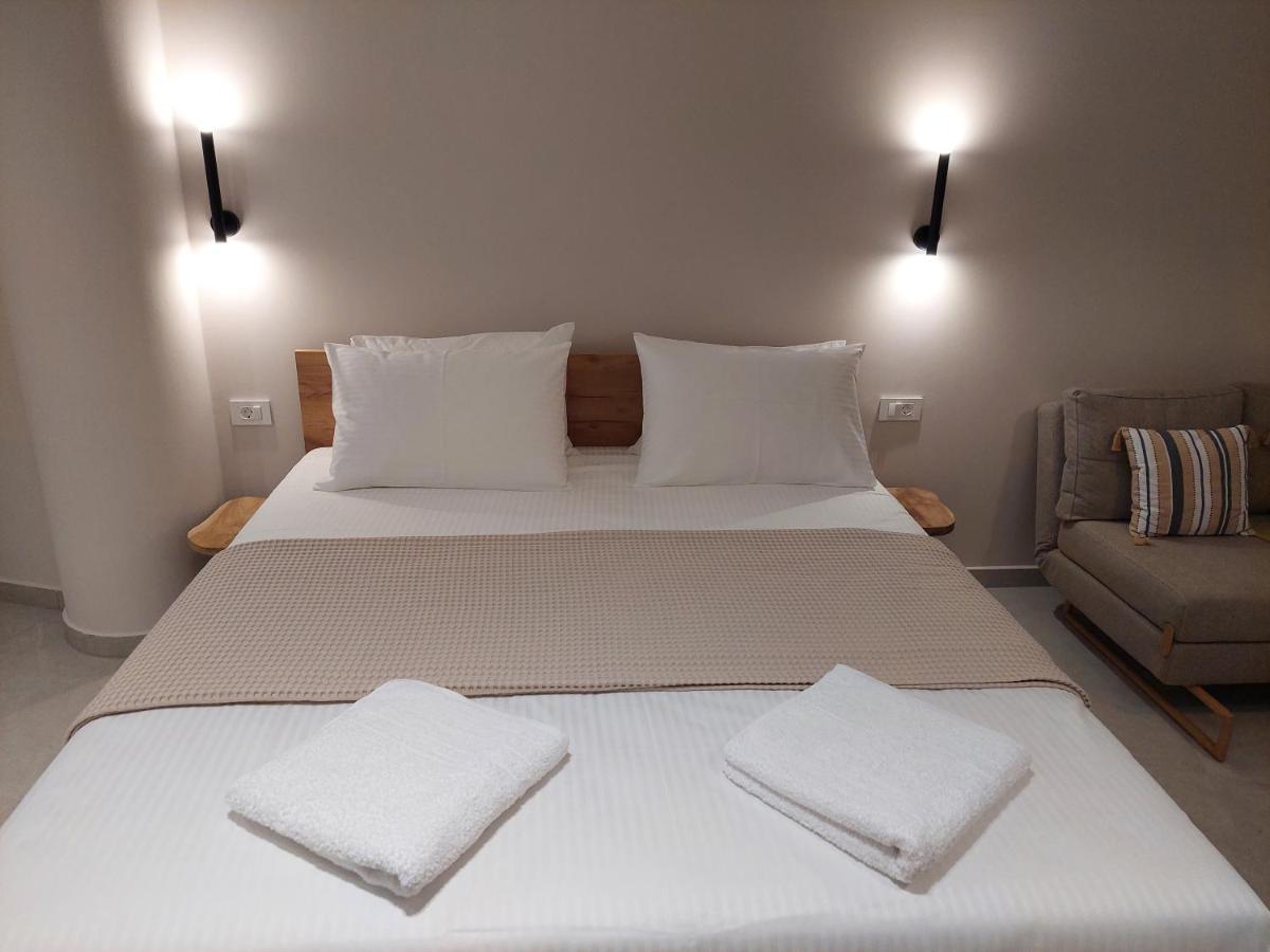 Apartment Phoenix Parga
