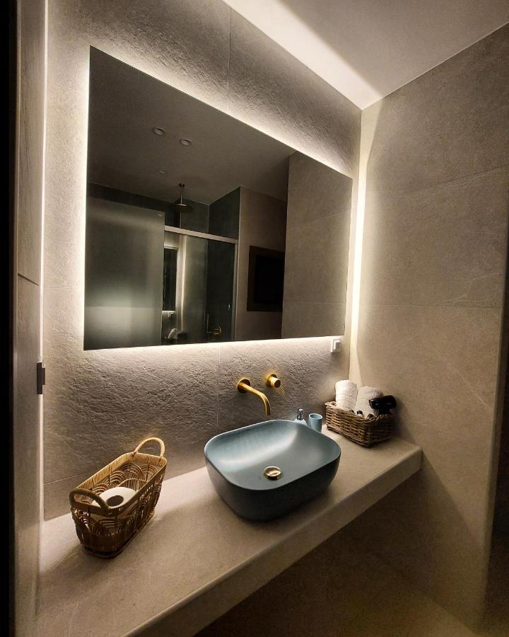 Apartment Phoenix Parga