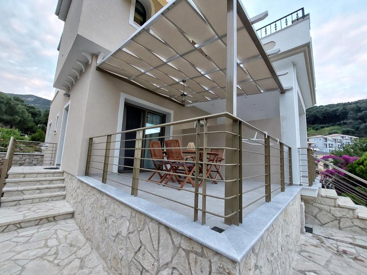 Apartment Phoenix Parga